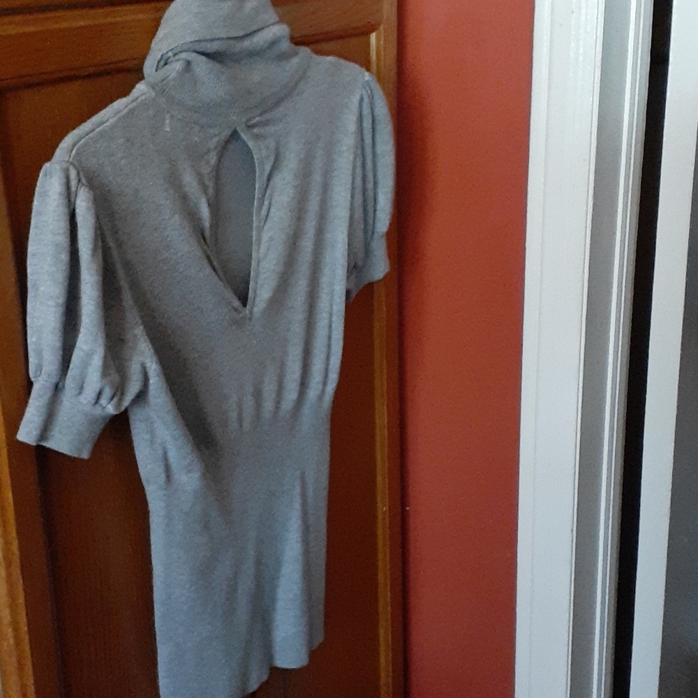 Sweater - Picture 2 of 4
